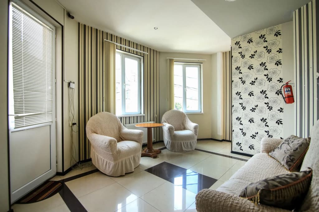 Georgian Palace - photo 14