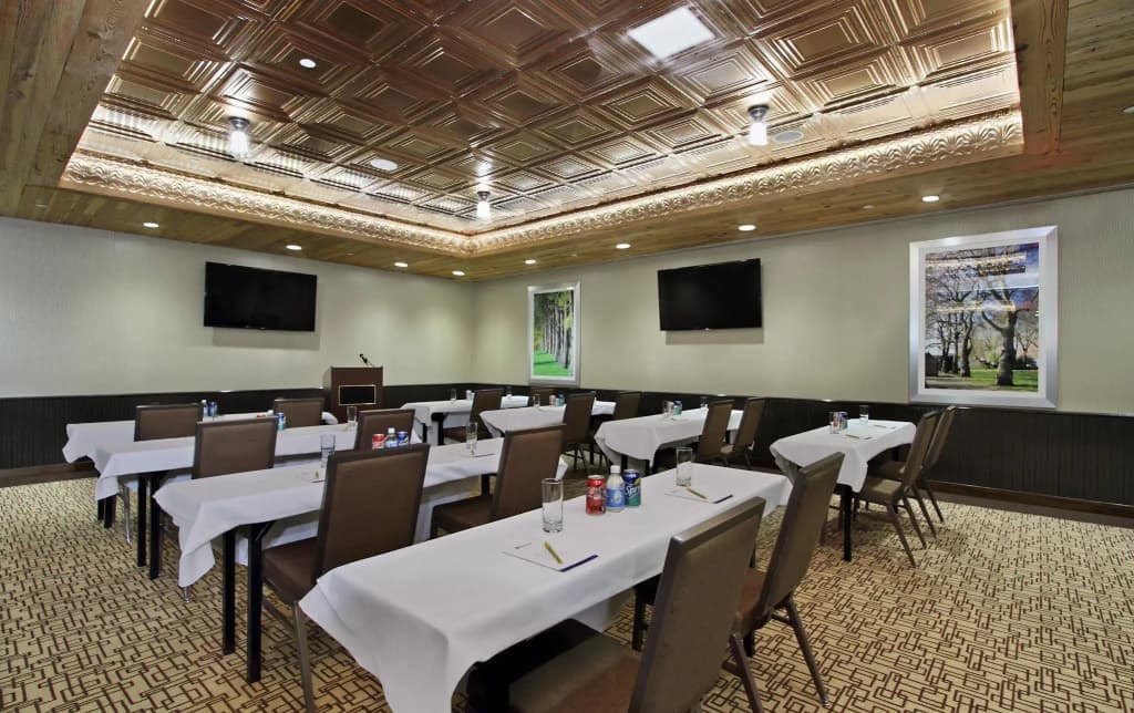 Hilton Garden Inn New York/Midtown Park Ave - photo 23