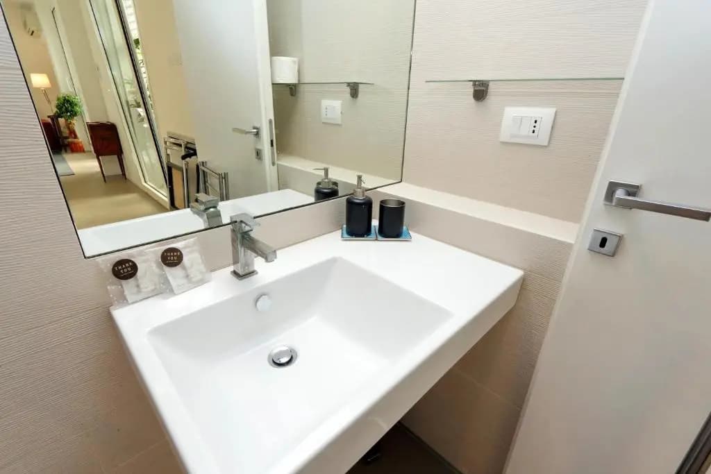 Piazza Del Popolo Apartment - photo 10