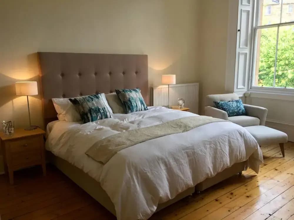 2 Douglas Crescent - photo 1