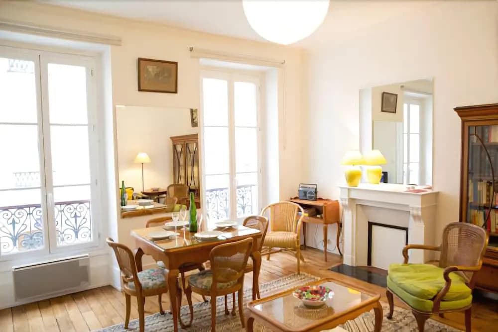 Apartment - 2 Bedrooms - photo 3