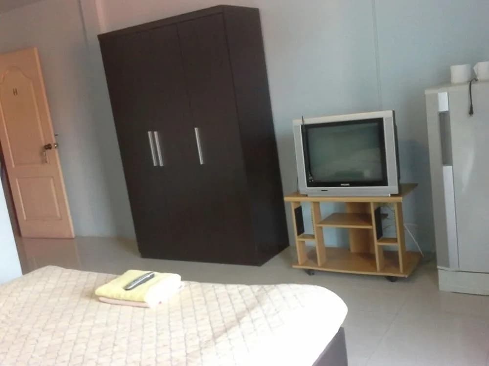 Friendly Guesthouse - photo 4
