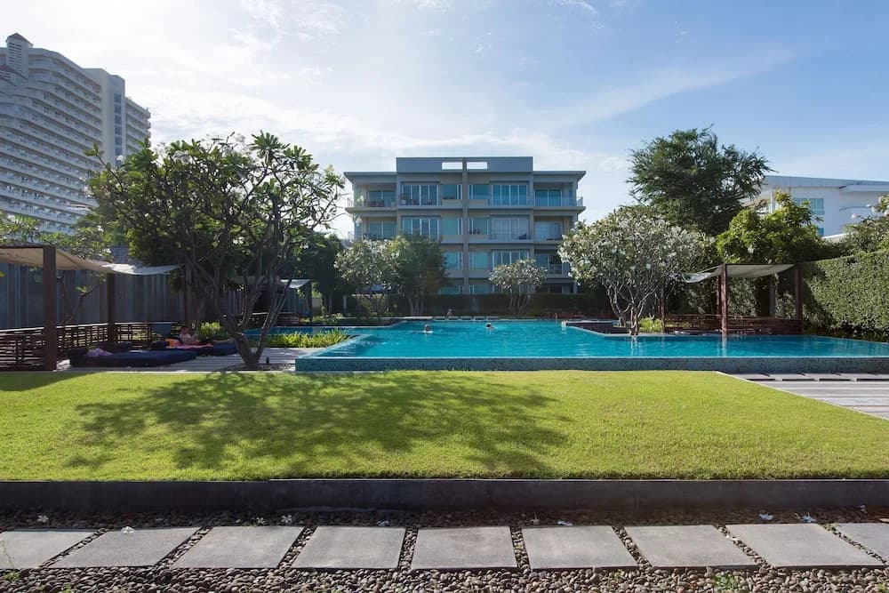 Baan SanPluem Beachfront Condominium - photo 14