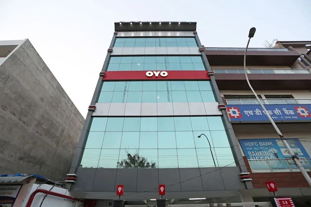 OYO Flagship 589 Dwarka - photo 1