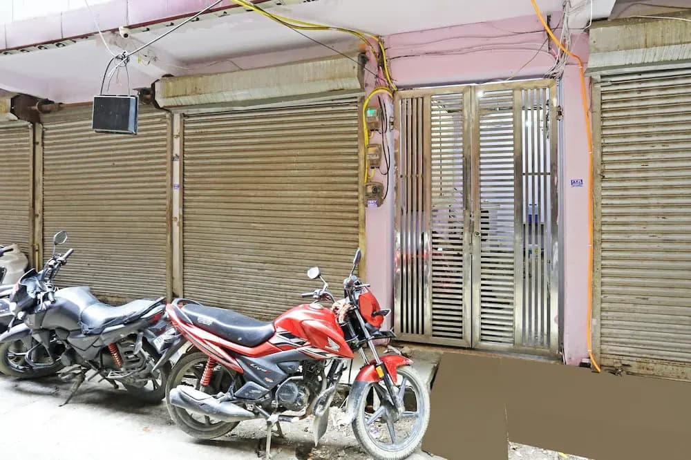 Hotel Raaso Inn Laxminagar BY Arrow - photo 11