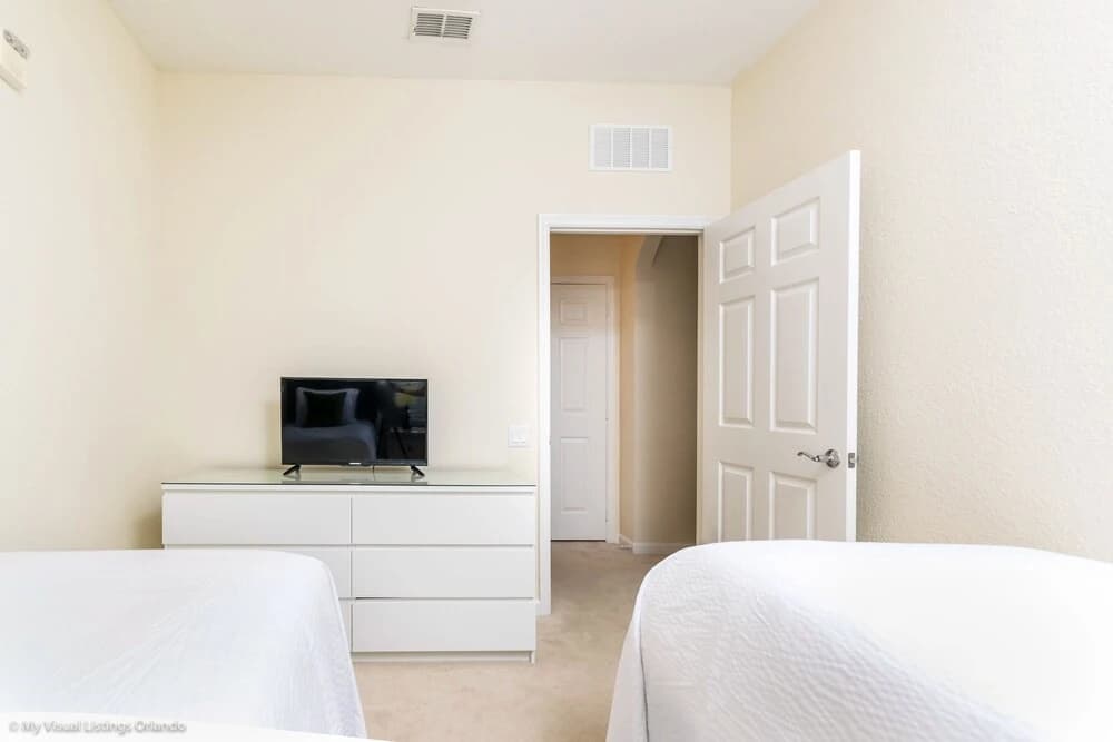 4802 Cayview Ave #405 - photo 5