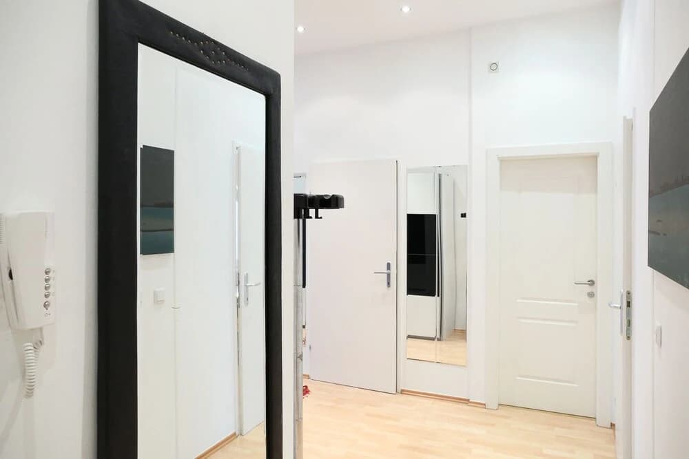 13th Century Apartment - photo 6