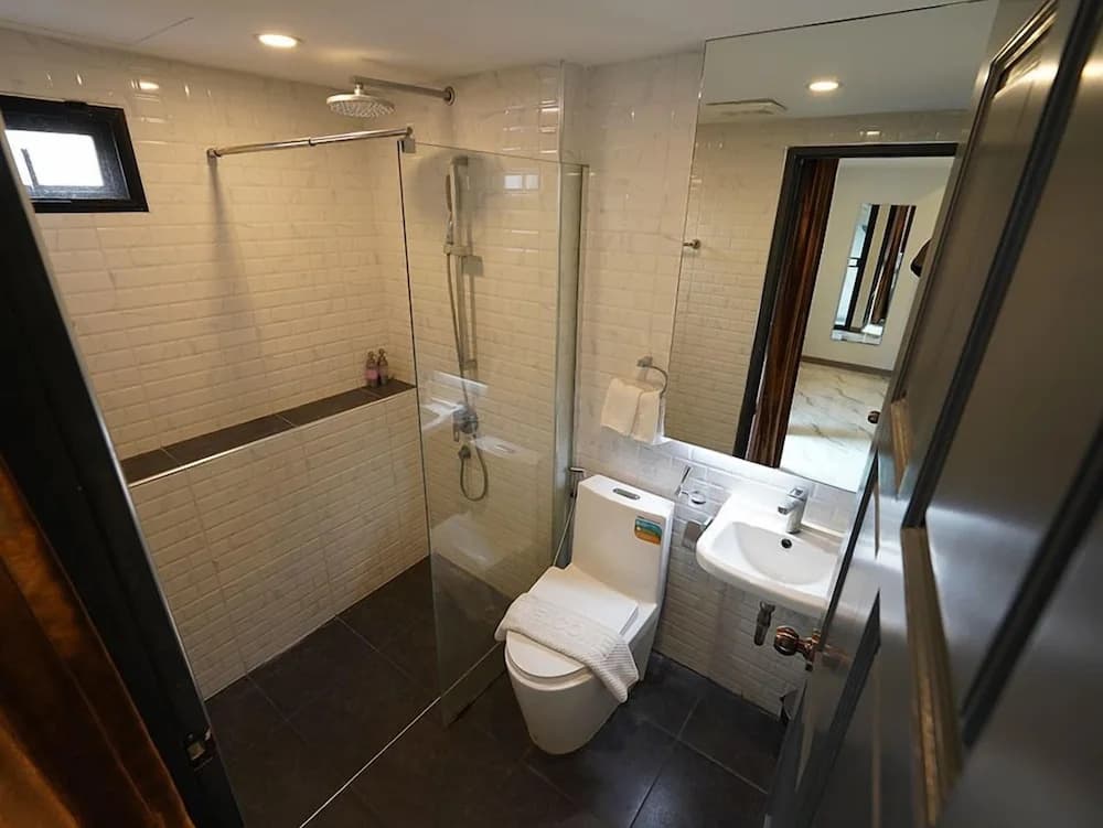 RoomQuest Sukhumvit 36 BTS Thonglor - photo 9