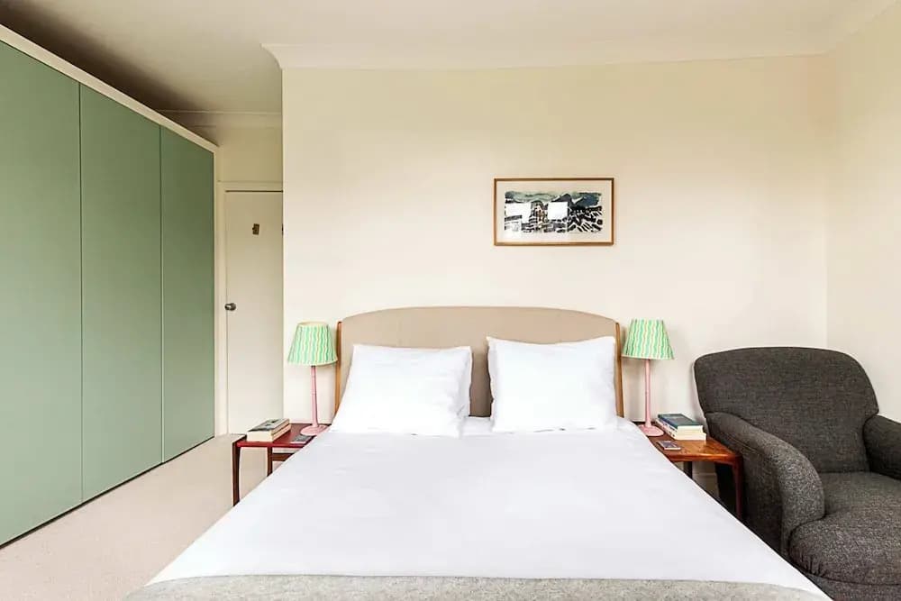 Charming Kentish Town Flat - photo 3