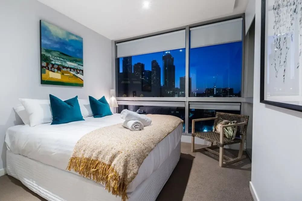 Auguste 2 Bdr Melbourne Apartment - photo 5