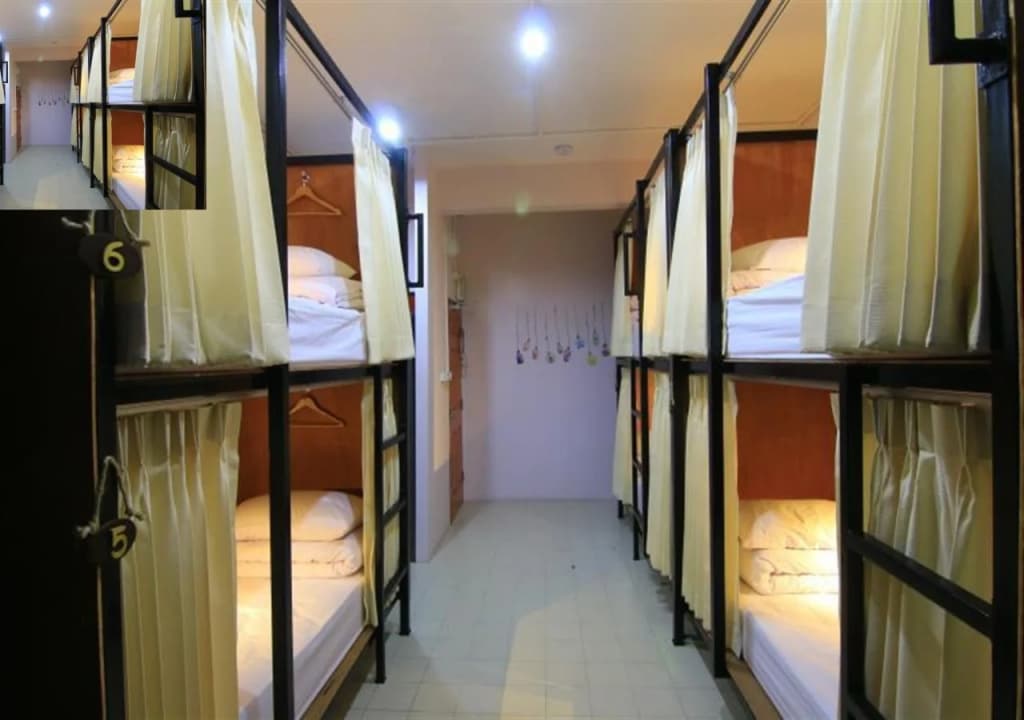 Yindee Hostel Bangkok - photo 20