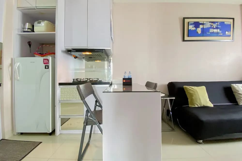 Homey And Warm 2Br At Signature Park Grande Apartment - photo 12