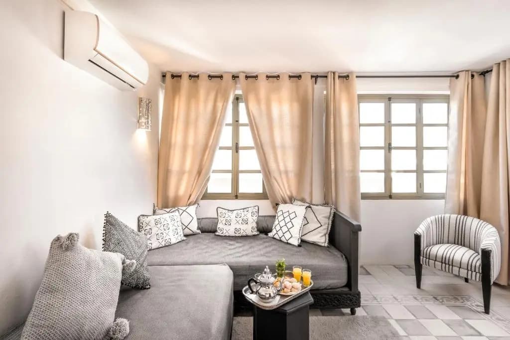 Riad Hissan - photo 5
