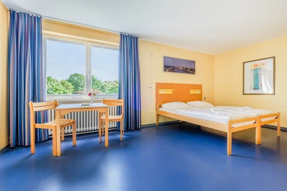Jugendgästehaus Hauptbahnhof - photo 5