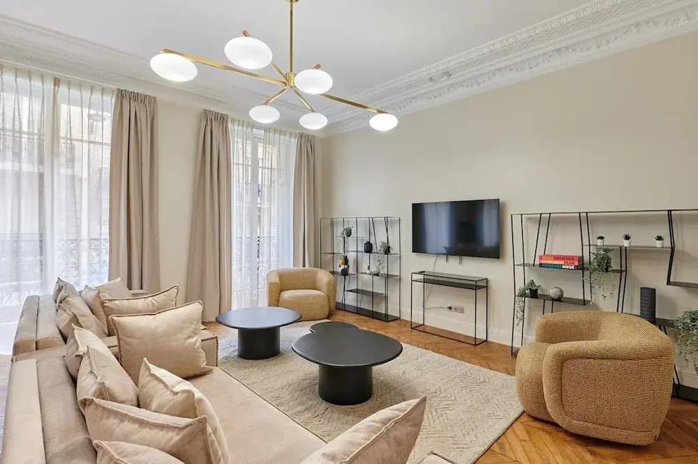 Sublime Apartment in the Center of Paris - photo 3