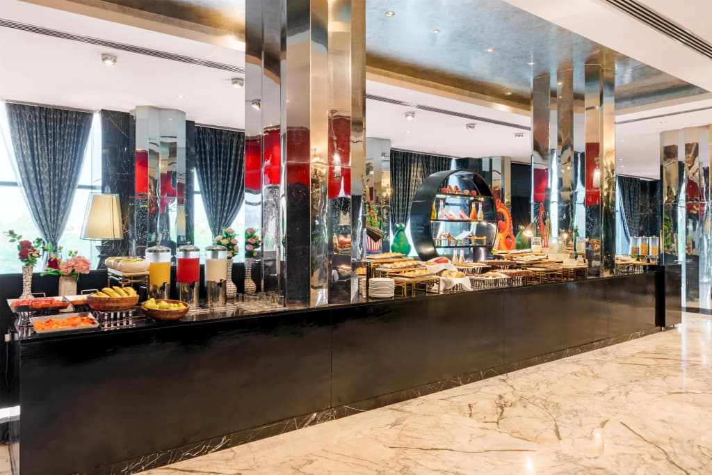 Radisson Blu Hotel New Delhi Paschim Vihar - photo 26