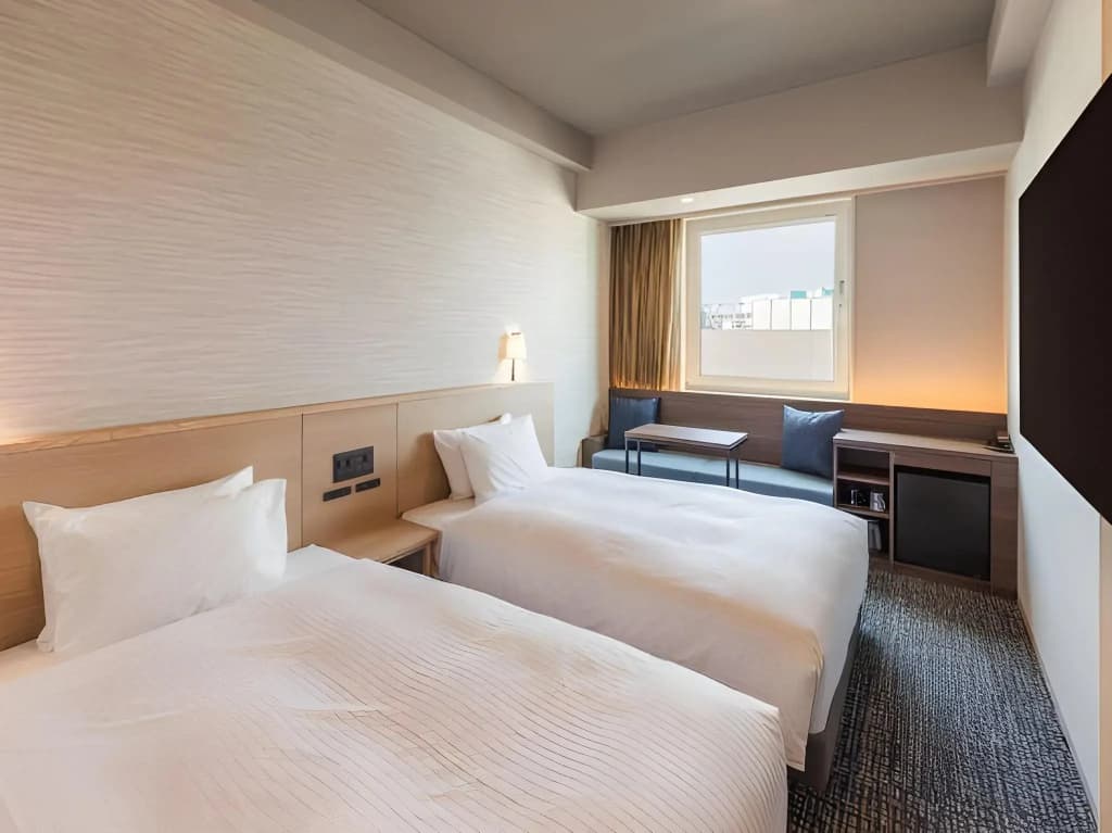 Sotetsu Grand Fresa Takadanobaba - photo 3
