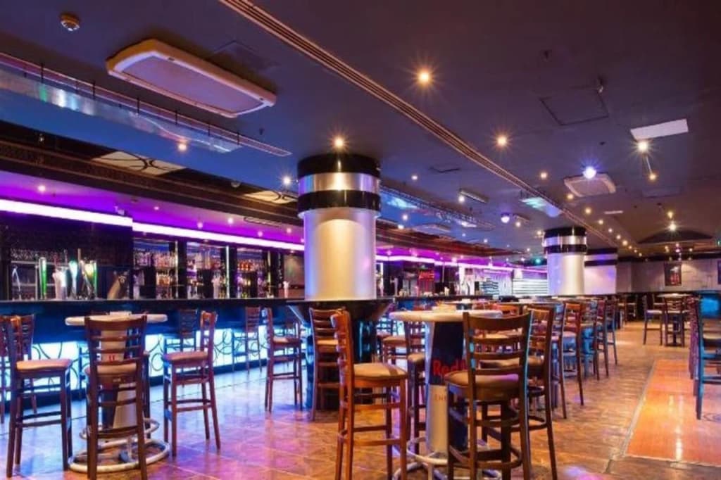 York International Hotel - photo 20