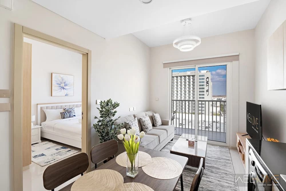 WelHome - Breathtaking View 1BR Apt in Damac Hills 2 - photo 2