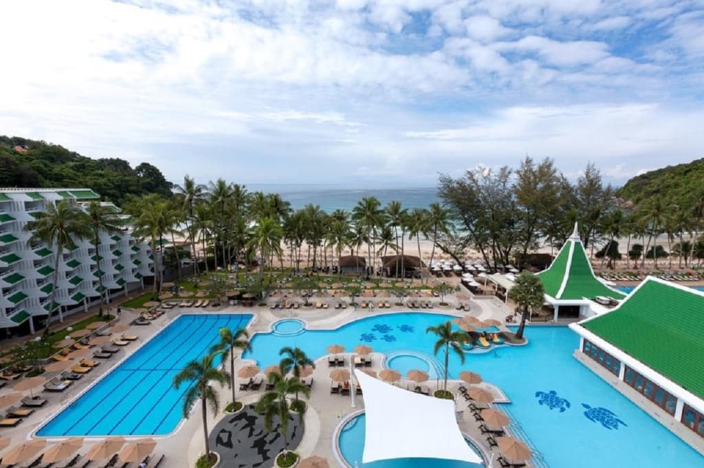 Le Meridien Phuket Beach Resort - photo 19