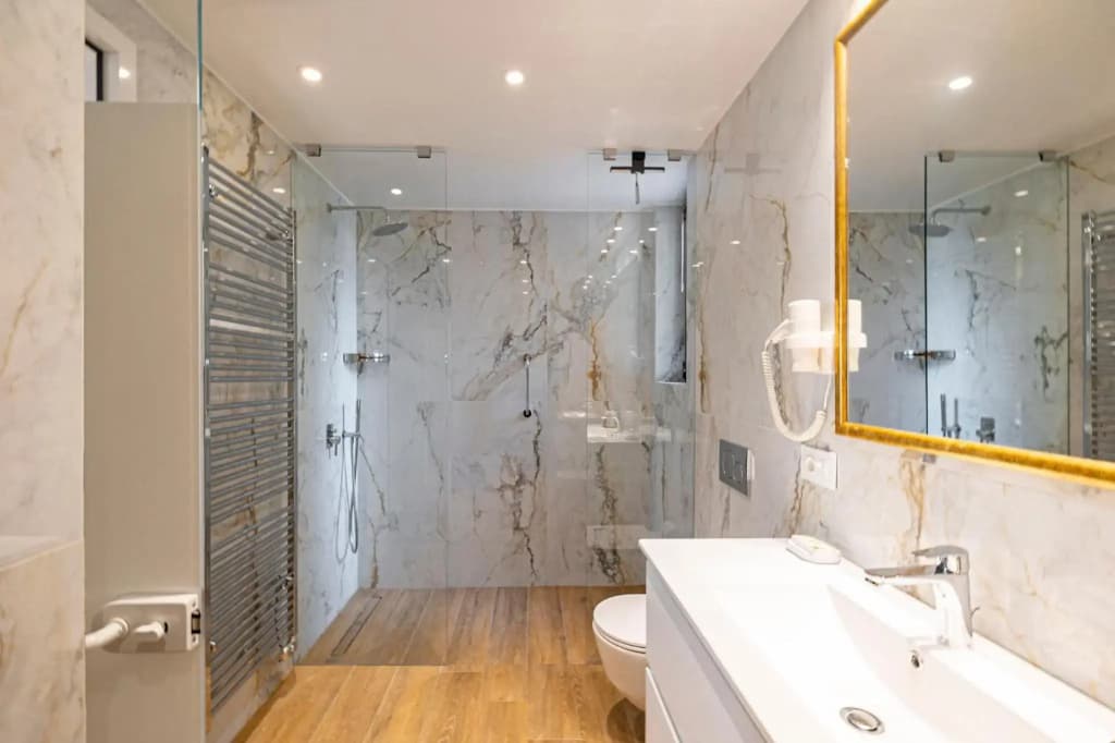 201- HiEndAccomodation-TopLocation - photo 7