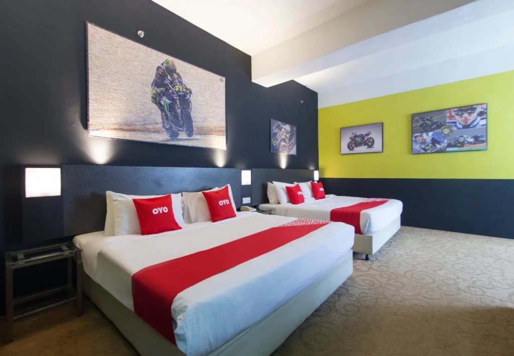 OYO Capital O 89357 Unicorn Hotel - photo 4
