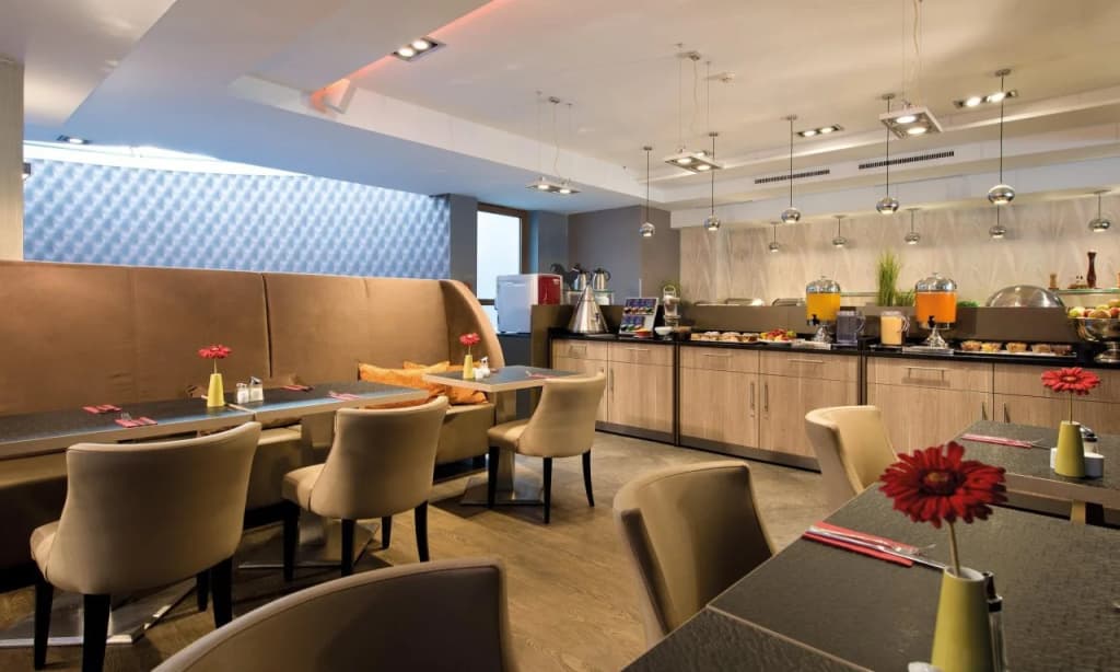 Leonardo Hotel Vienna Westbahnhof - photo 13