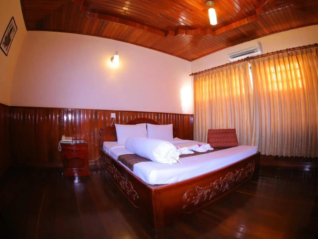 Freedom Hotel - photo 6