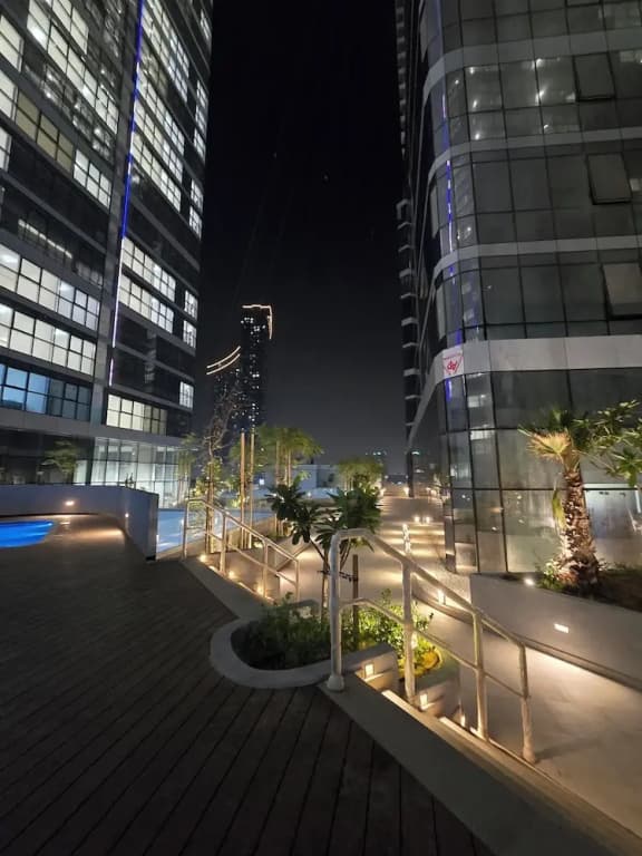 Luxury Moon 2Bhk Ap. - photo 13