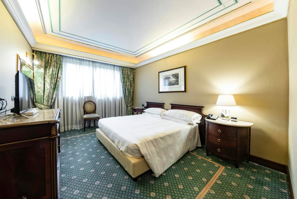 River Château Hotel - photo 37