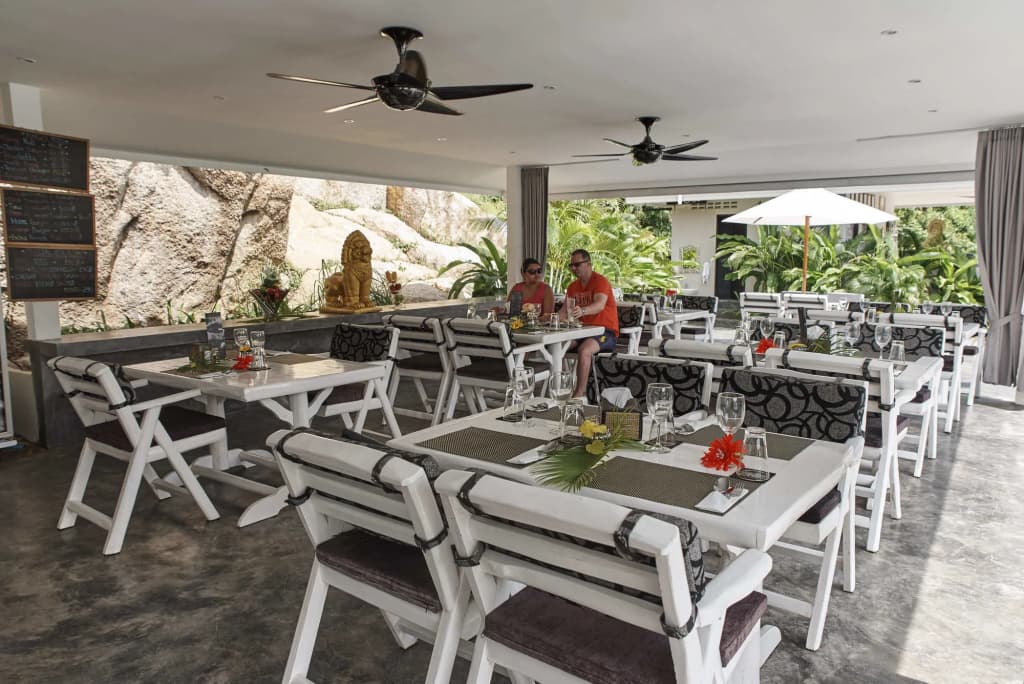 CoconutsPalm Resort - photo 37