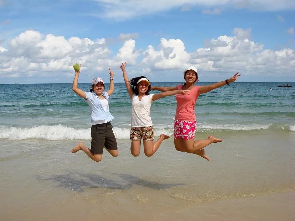 Long Beach Hotel Patong - photo 30