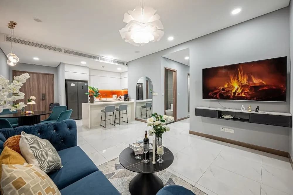 Luxury Sunwah Apartment near Landmark 81 - City View - photo 15