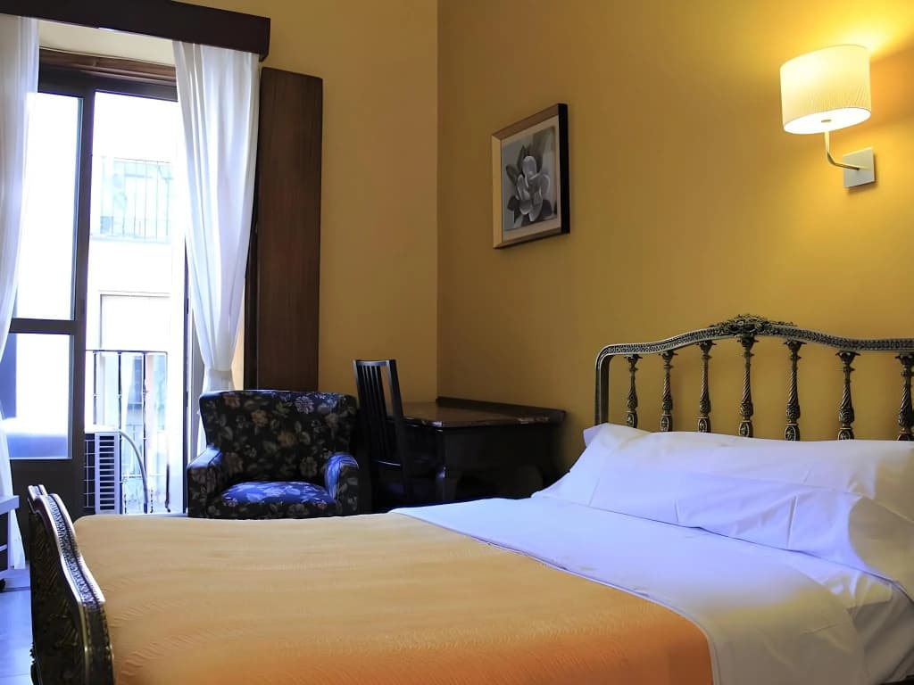 Hostal Lisboa - photo 22
