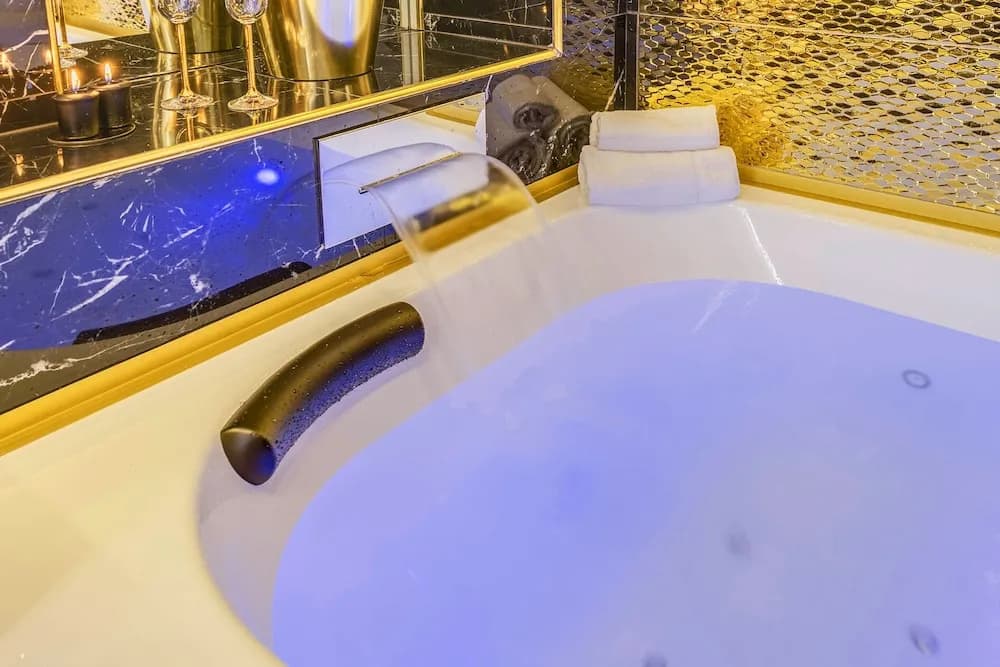 Trevi Fountain Luxury Home - photo 17