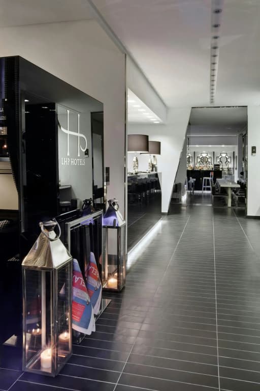 LHP Hotel Napoleon - photo 13