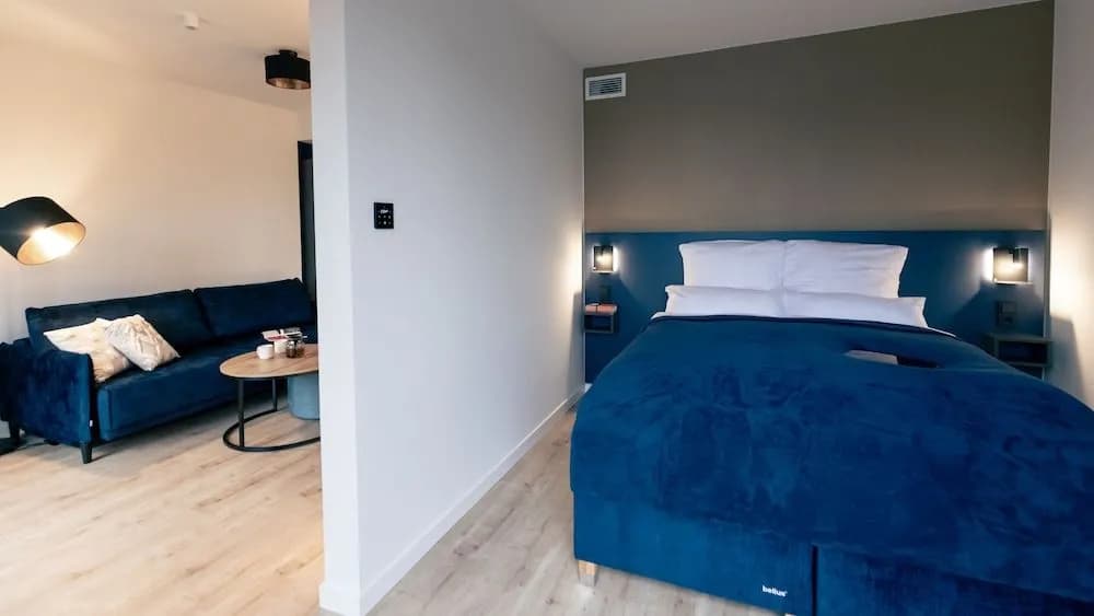 SpreeBlau Apartments - photo 1