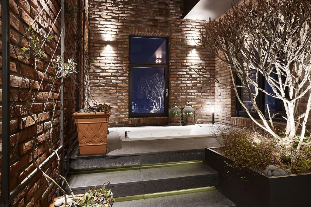 9 Brick Hotel - photo 18