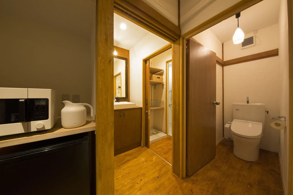 Sheena and Ippei - Hostel - photo 8