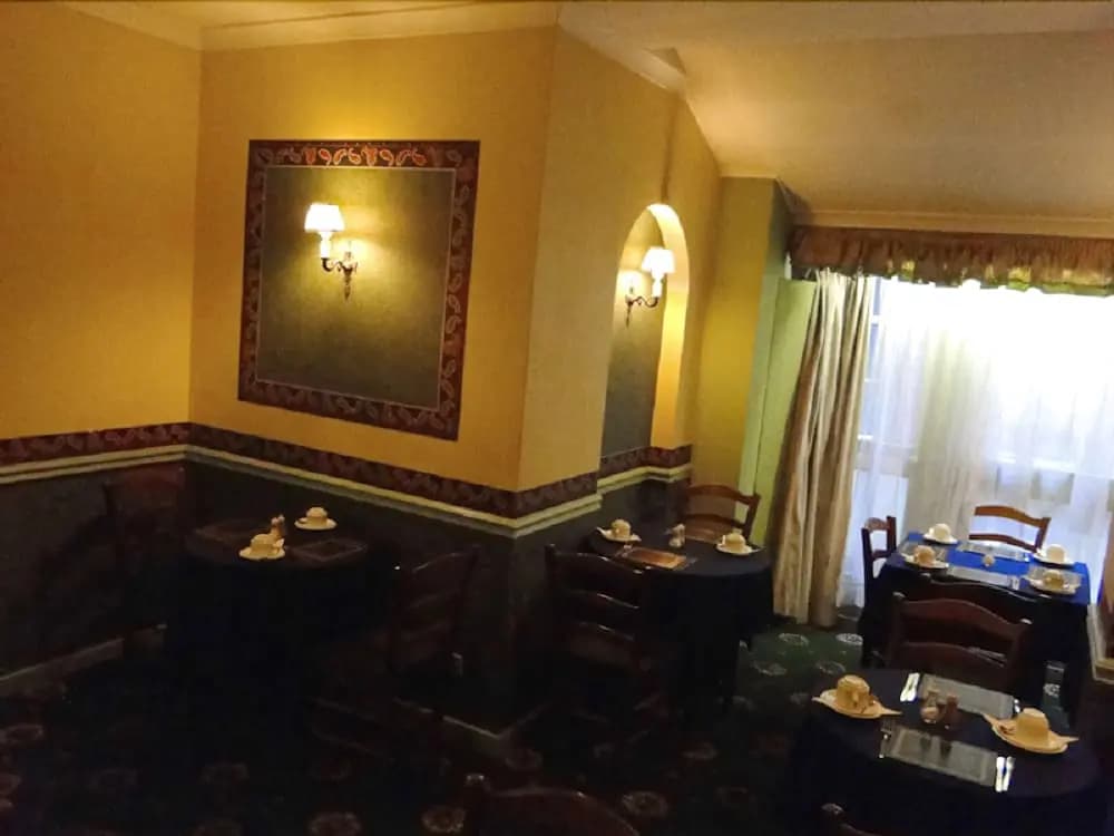 Hallam Hotel - photo 17