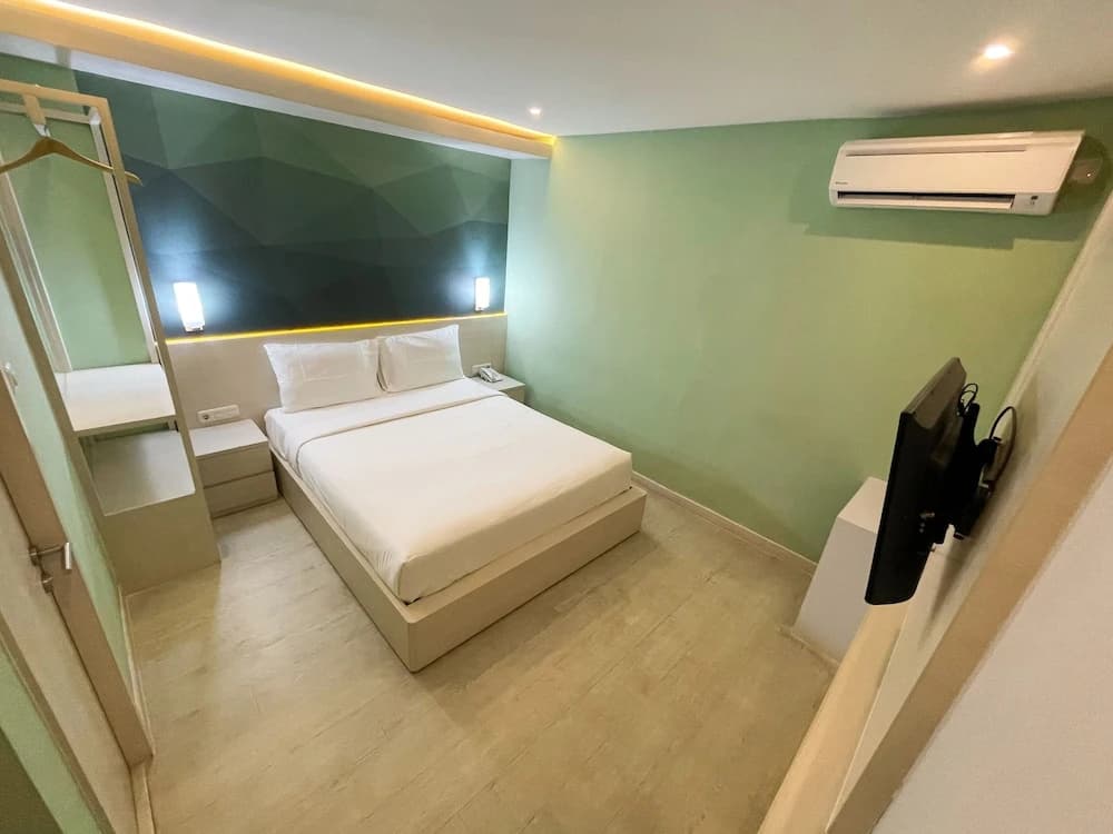 Leaf Hotel - photo 4