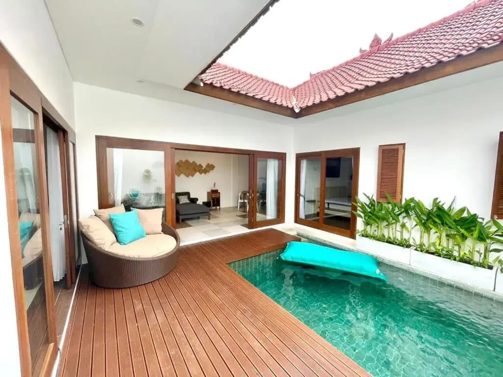 King Bed Pool Villa Paradise - North Seminyak - photo 9