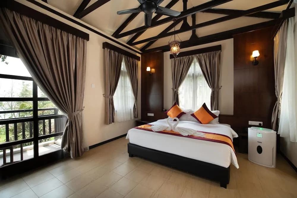 Jerejak Island Resort - photo 2