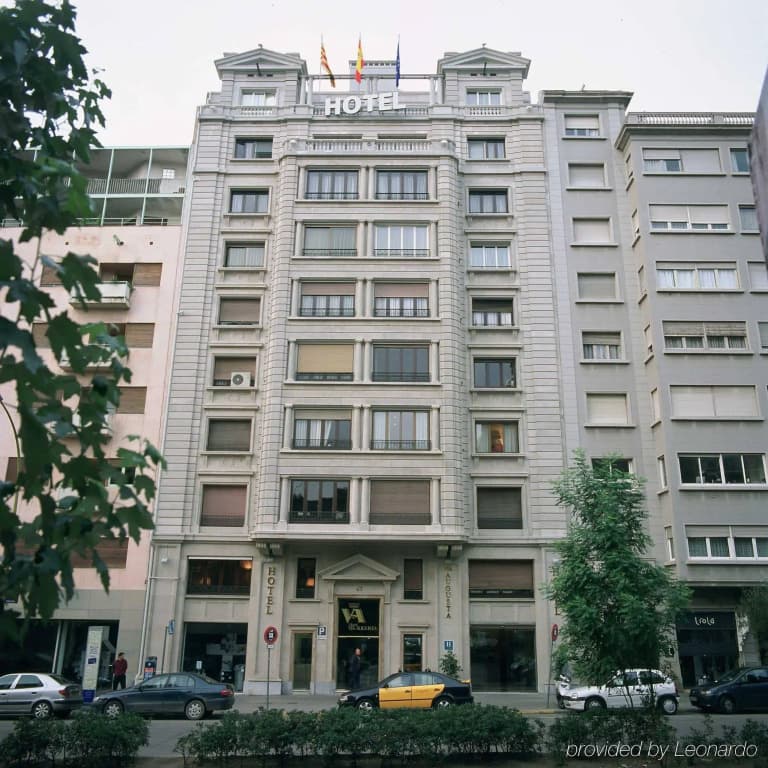 Hotel Via Augusta - photo 3