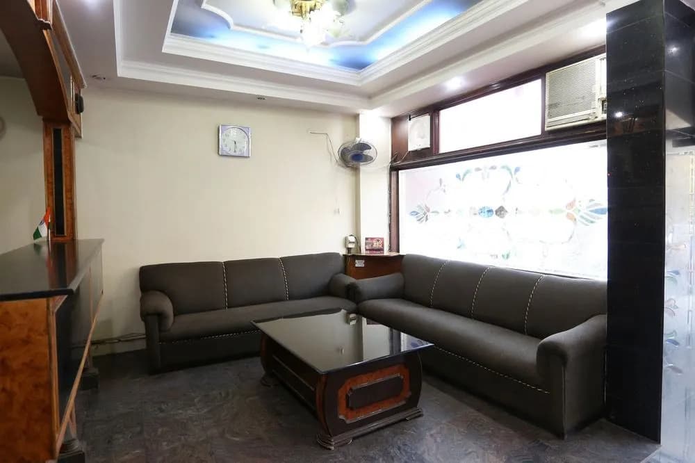 OYO 6886 Hotel Gold Palace - photo 19