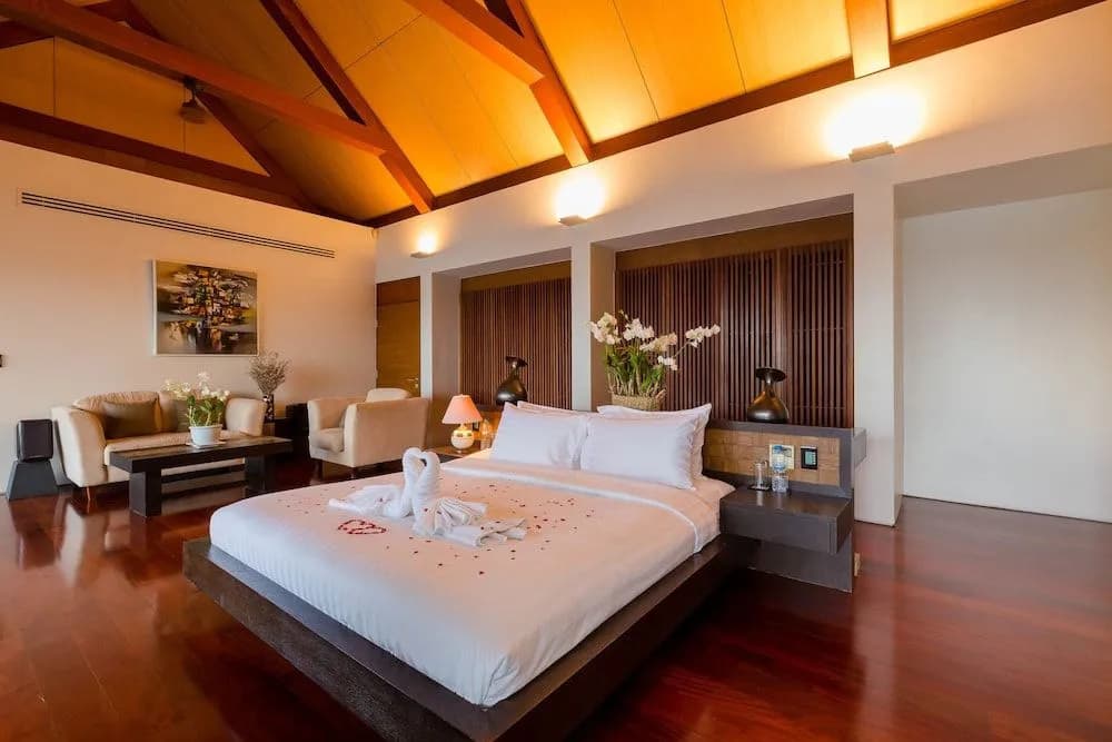 Surin Beach Luxury Villa - photo 3
