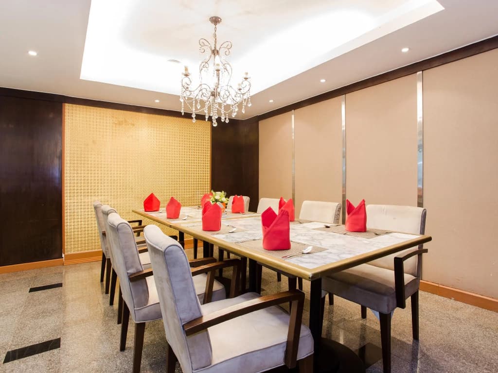 Bangkok Centre Hotel (SHA Plus+) - photo 18
