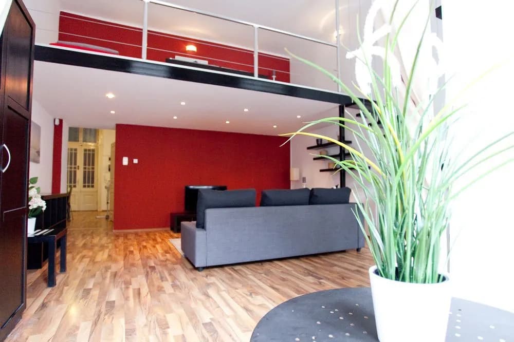 Kiraly Apartment - photo 2