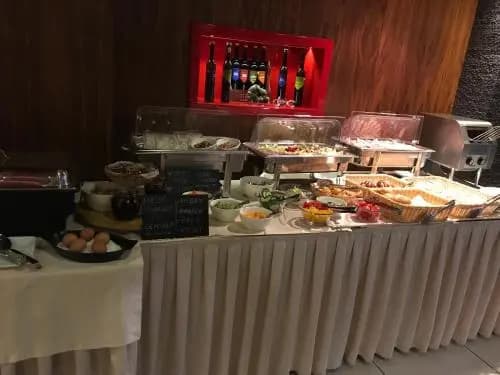 Szonyi Garden Hotel Pest - photo 10