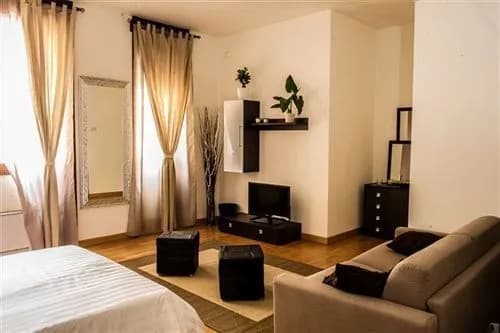 Capital Suites - photo 8
